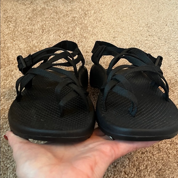 Chaco Women’s 2X/2 Classic Sandals - Picture 5 of 9
